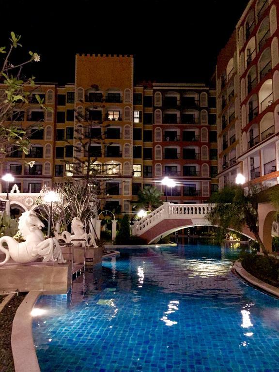 Venetian Signature Poolview Resort Jomtian Pattaya 좀티엔 비치 외부 사진