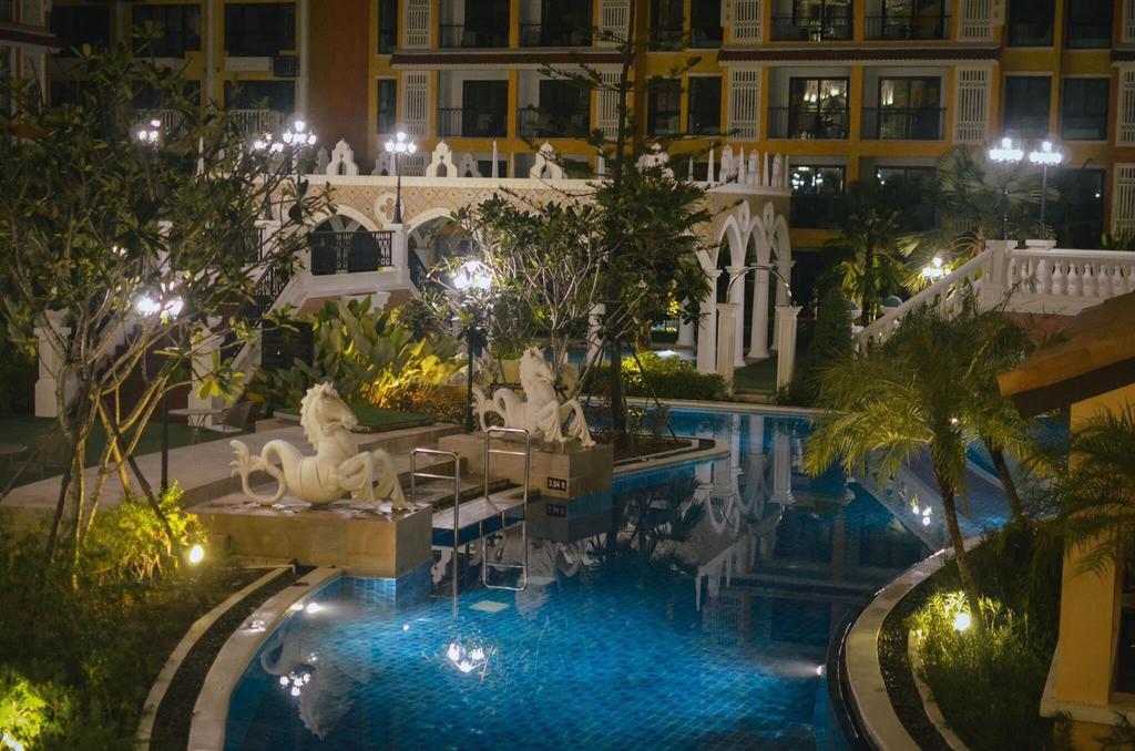 Venetian Signature Poolview Resort Jomtian Pattaya 좀티엔 비치 외부 사진